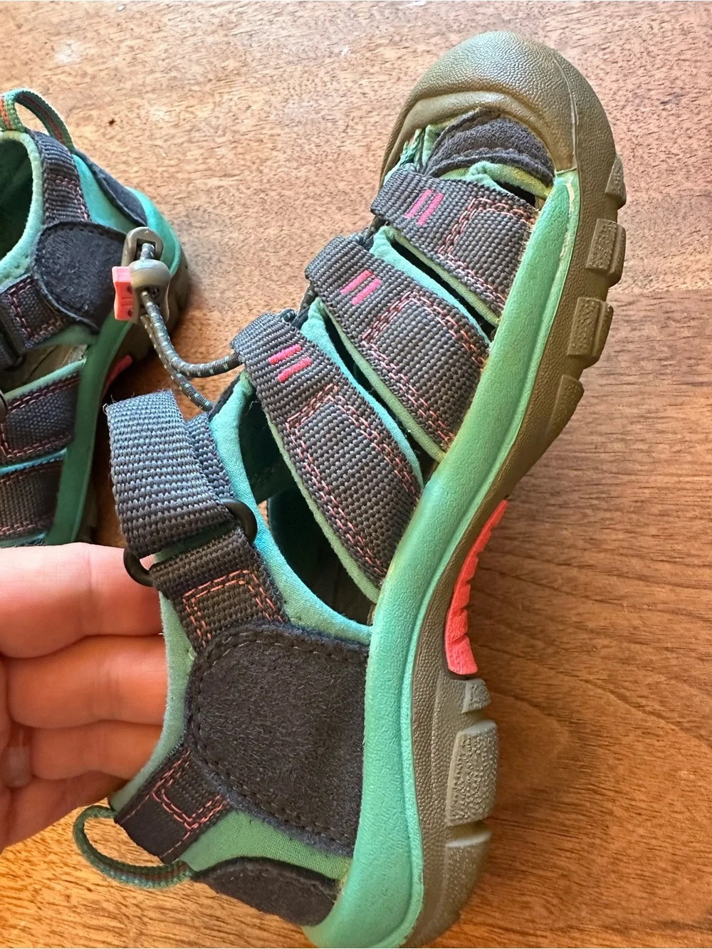 Keens- Kids size 1 - Outdoor waterproof Sandals - Navy, Teal & Pink